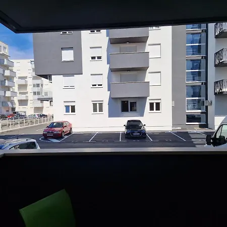 公寓 Zatvoreno