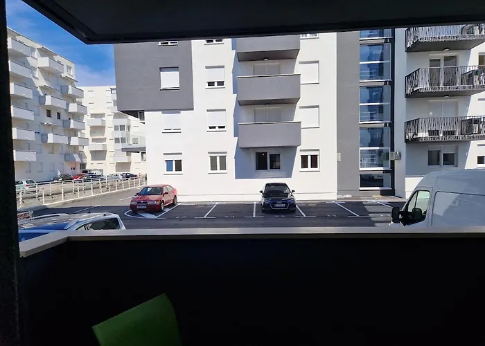 Appartement Zatvoreno